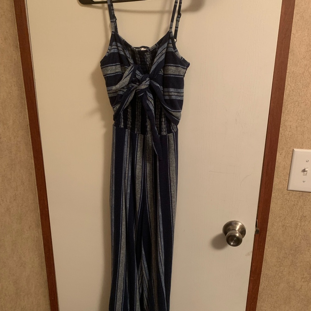Nobo Jumpsuit with tie up front